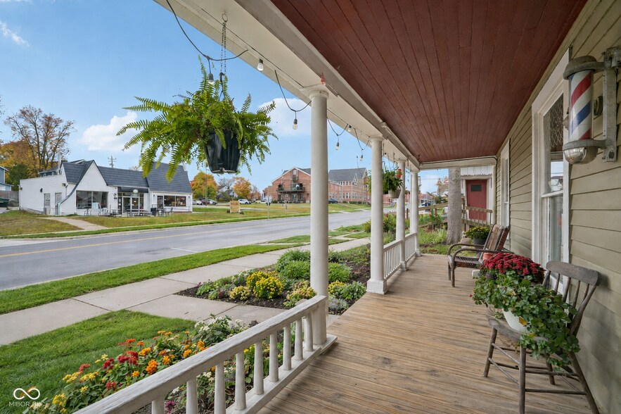 305 E Washington St, Greencastle, IN à vendre - Photo de l’immeuble – Image 3 sur 20