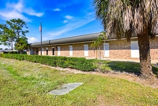 Plus de détails pour 3581 Mercantile Ave, Naples, FL - Industriel/Logistique à louer