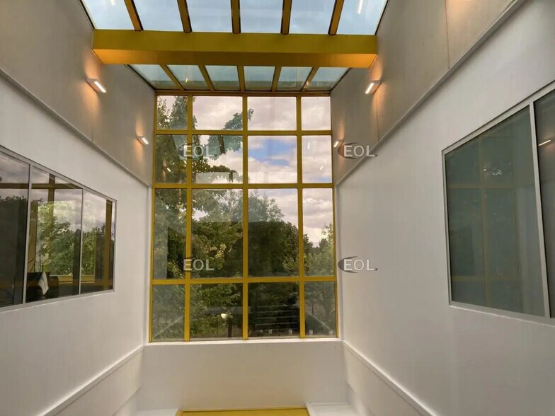 Bureau dans Créteil à louer - Photo de l’immeuble – Image 2 sur 5