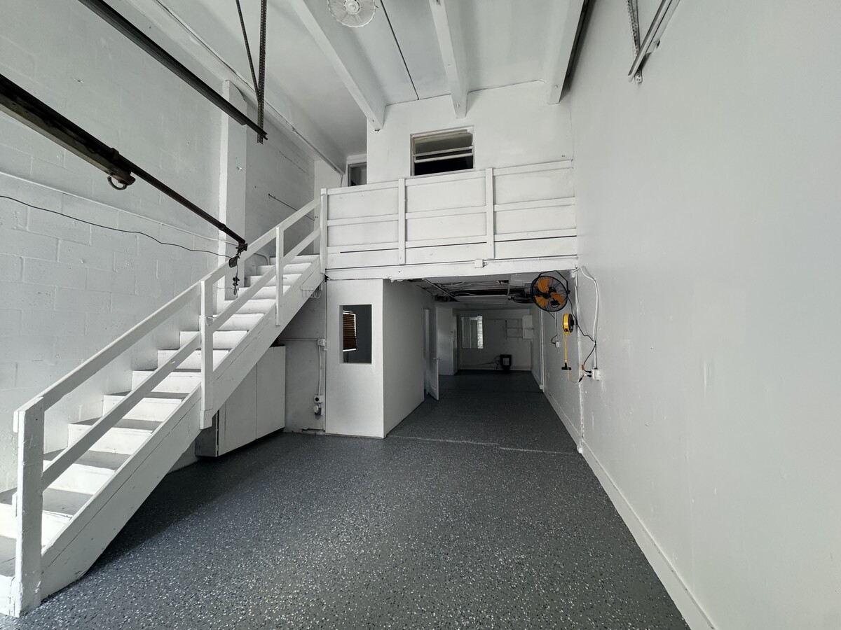 3056 S State Road 7, Miramar, FL 33023 - Lot 1-Y-B - - Photo intérieure - Image 1 of 6