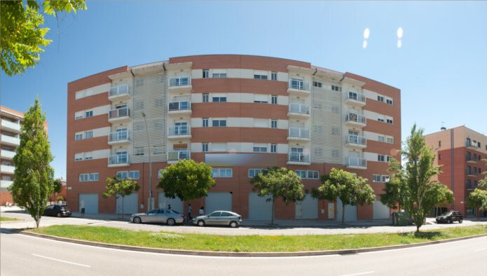Avenida Dolors, 50, Manresa, Barcelona à louer - Photo de l’immeuble – Image 1 sur 1