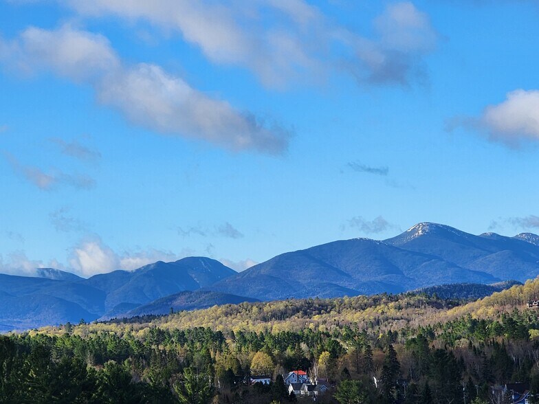 2755 Main St, Lake Placid, NY à vendre - Photo de l’immeuble – Image 3 sur 14
