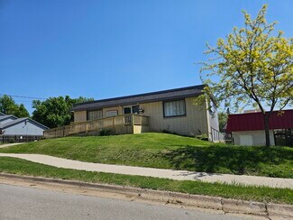 Plus de détails pour 3811 38th St, Des Moines, IA - Bureau à vendre
