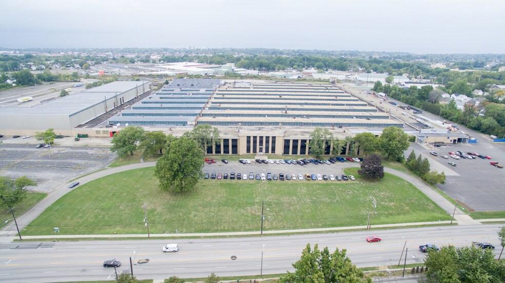 20001 Euclid Ave, Euclid, OH à louer - Photo de l’immeuble – Image 2 sur 48