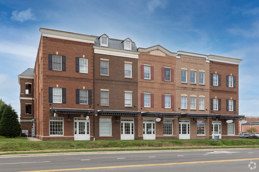 15125 Washington St, Haymarket, VA à louer - Photo de l’immeuble – Image 1 sur 1