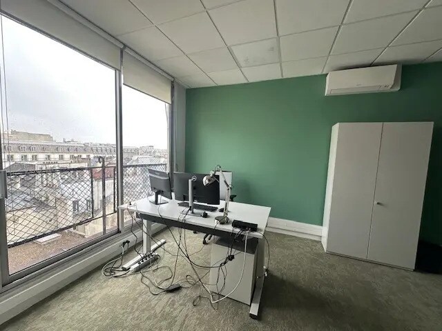 Bureau dans Paris à vendre - Photo de l’immeuble – Image 3 sur 9
