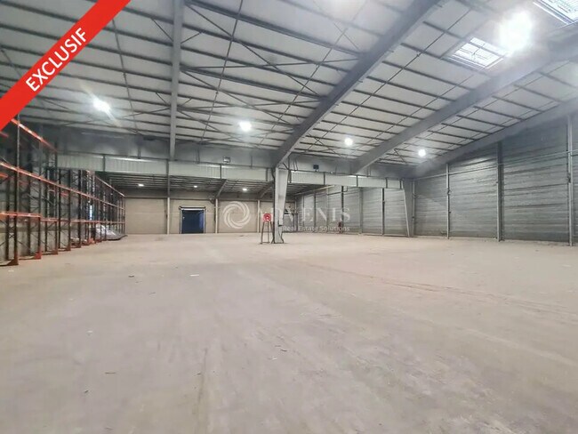 Plus de détails pour Industriel/Logistique à louer
