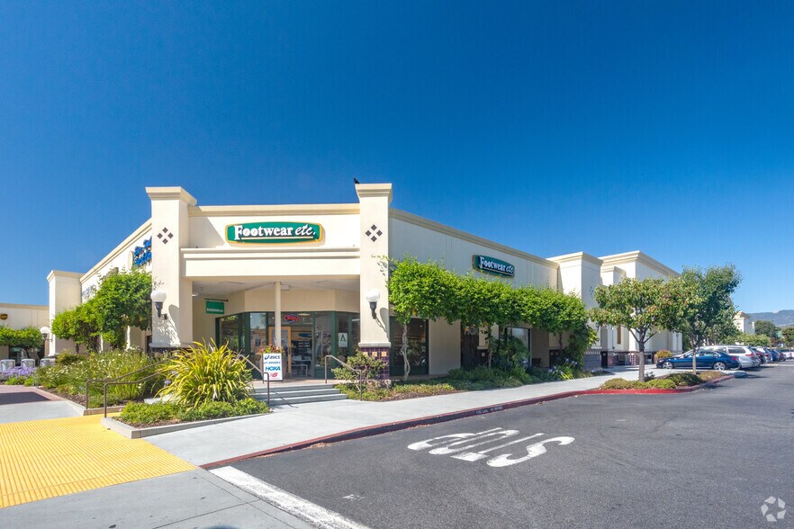 20568-20830 Stevens Creek Blvd, Cupertino, CA à louer - Photo de l’immeuble – Image 1 sur 7