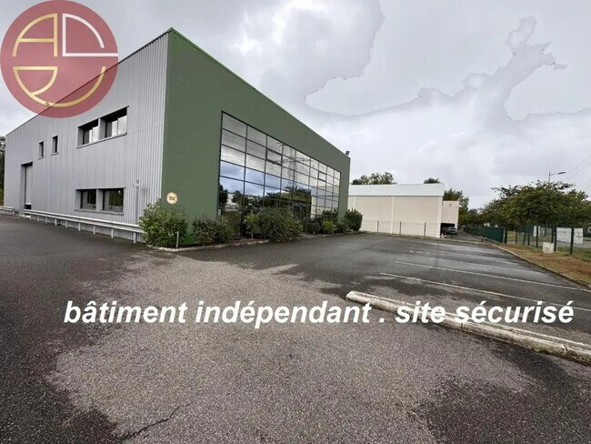 Plus de détails pour Industriel/Logistique à louer