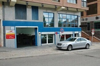 Plus de détails pour Local commercial à louer