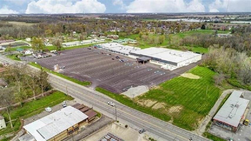 2300 W National Rd, Richmond, IN à louer - Photo de l’immeuble – Image 3 sur 12