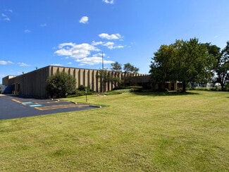 Plus de détails pour 7900 S Route 31, Crystal Lake, IL - Industriel/Logistique à louer