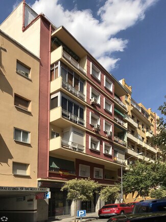Plus de détails pour Calle De Joaquín María López, 22, Madrid - Local commercial à louer