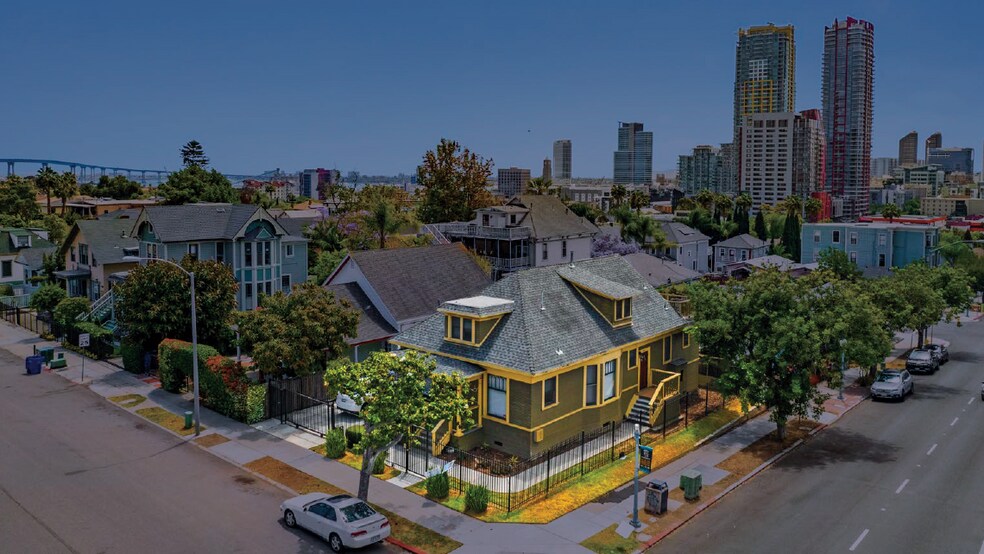 572 21st St, San Diego, CA à vendre - Photo de l’immeuble – Image 2 sur 18