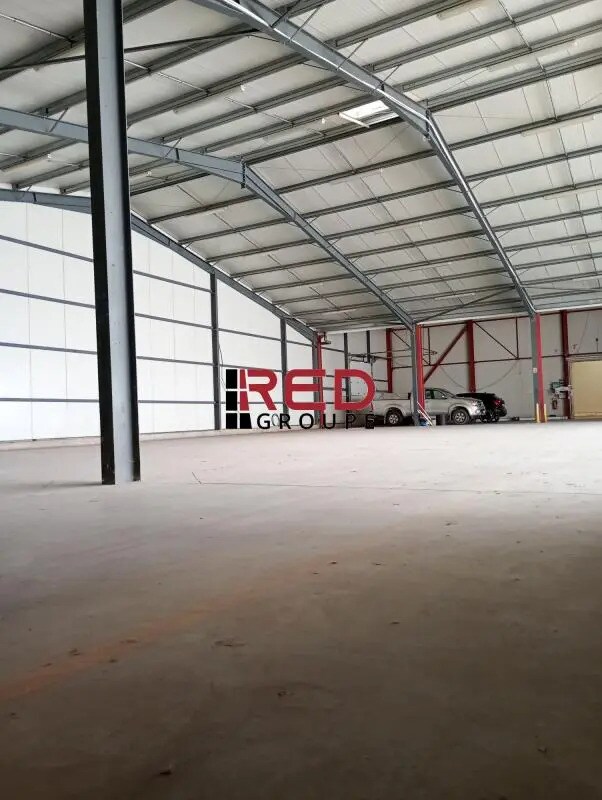 Industriel/Logistique dans Cavaillon à louer Photo de l’immeuble– Image 1 sur 11