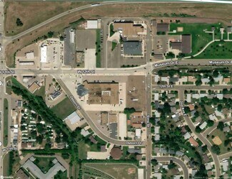 Plus de détails pour 188 W Museum Dr, Dickinson, ND - Local commercial à louer