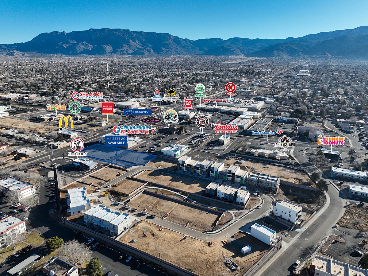 4401 Wyoming Blvd NE, Albuquerque, NM à louer Photo de l’immeuble– Image 1 sur 2