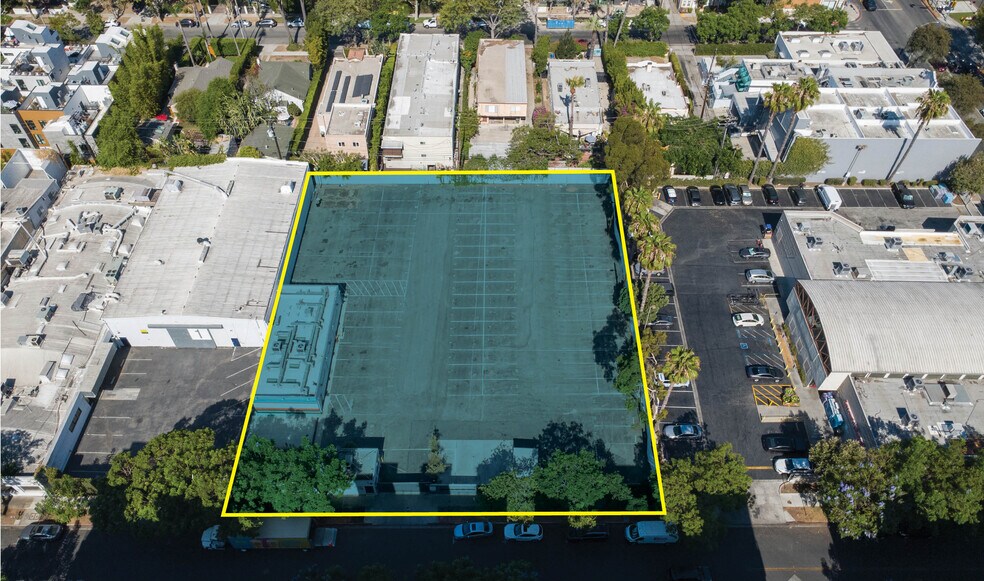 1033 Fuller ave, West Hollywood, CA à louer - Photo de l’immeuble – Image 3 sur 4