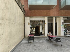 Local commercial dans Barcelone, Barcelona à louer Photo intérieure– Image 2 sur 24