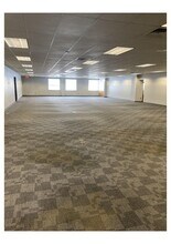 2825 Niagara Falls Blvd, Amherst, NY à louer Photo de l’immeuble– Image 2 sur 6