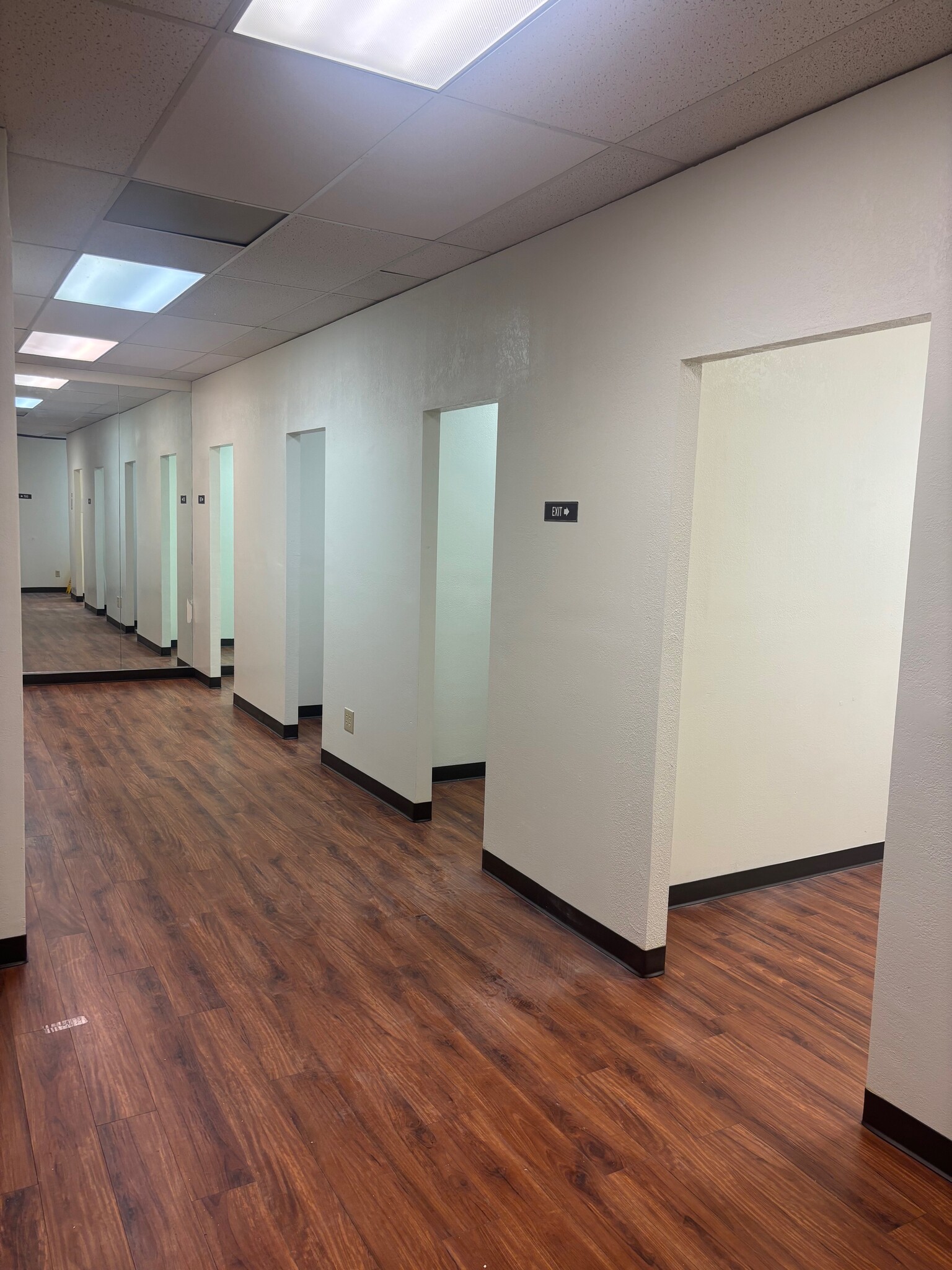 3033-3095 Richmond Pky, Richmond, CA à louer Photo intérieure– Image 1 sur 5