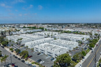 711 W 17th St, Costa Mesa, CA - Vue aérienne  vue de carte
