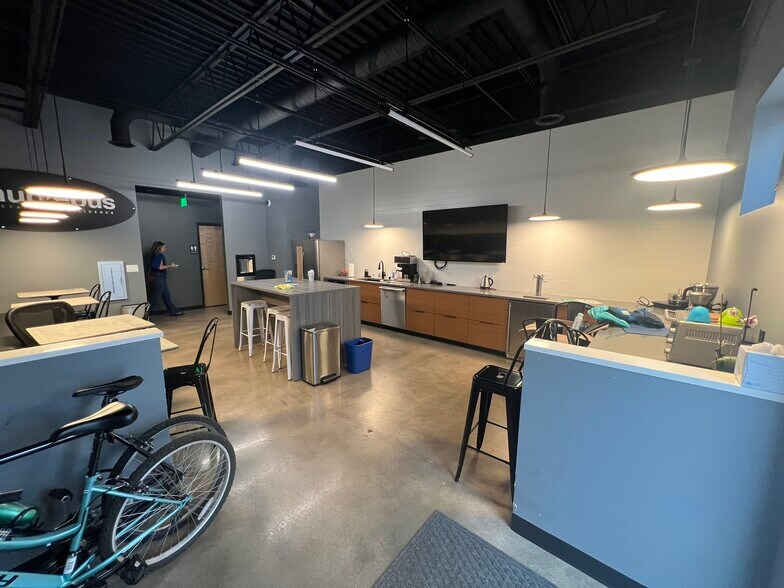 201 S Main St, Bentonville, AR à louer - Photo de l’immeuble – Image 3 sur 5