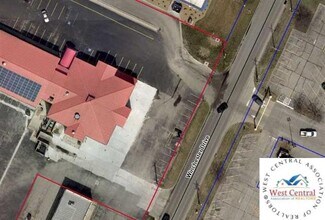 Plus de détails pour 3501 W Broadway Blvd, Sedalia, MO - Bureau/Local commercial à louer