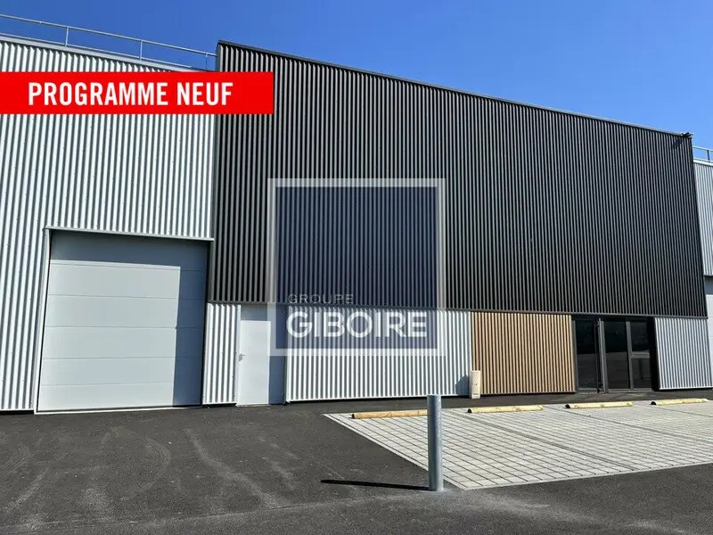 Industriel/Logistique dans La Mézière à vendre Photo de l’immeuble– Image 1 sur 7