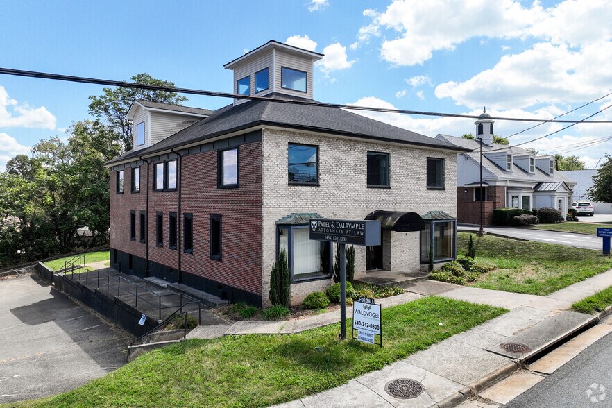 5200 Fort Ave, Lynchburg, VA à vendre - Photo de l’immeuble – Image 1 sur 27