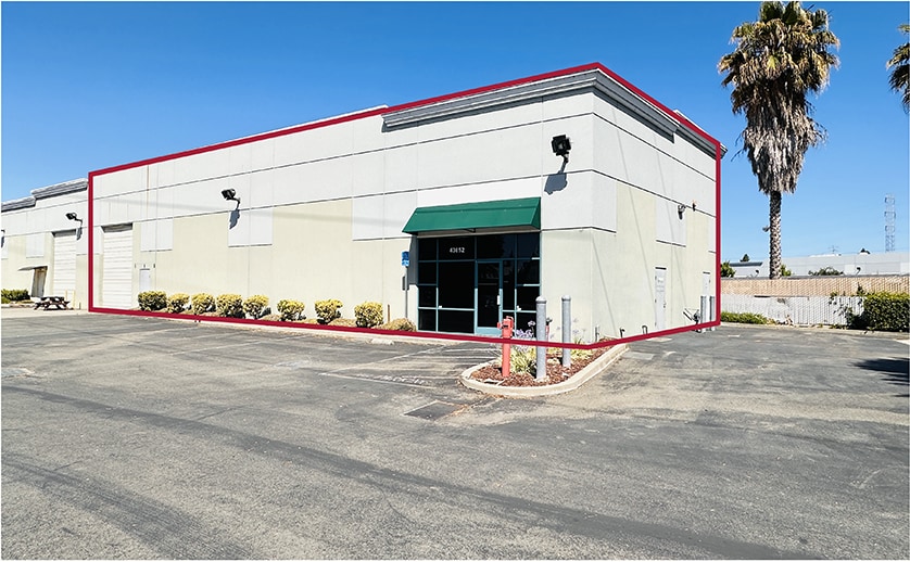 43652 S Grimmer Blvd, Fremont, CA à louer Photo de l’immeuble– Image 1 sur 5