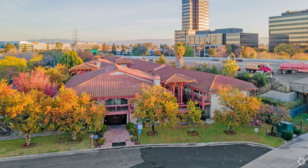 675 E Campbell Ave, Campbell, CA à vendre - Photo de l’immeuble – Image 2 sur 6