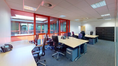 130 Aztec West, Almondsbury à louer Photo intérieure– Image 2 sur 12