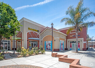 Plus de détails pour 6945-6951 Monterey Rd, Gilroy, CA - Local commercial à louer