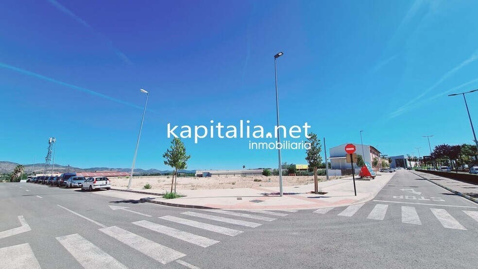 Industriel/Logistique dans Ontinyent, Valencia à vendre - Photo de l’immeuble – Image 3 sur 7