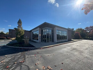 Plus de détails pour 25775 Lorain Rd, North Olmsted, OH - Local commercial à vendre