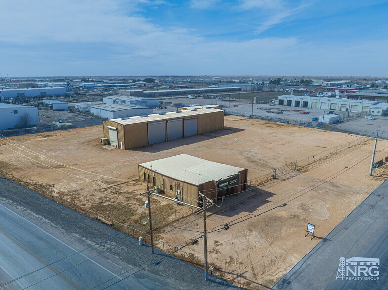 3938 S County Road 1290, Odessa, TX à louer - Photo de l’immeuble – Image 2 sur 19
