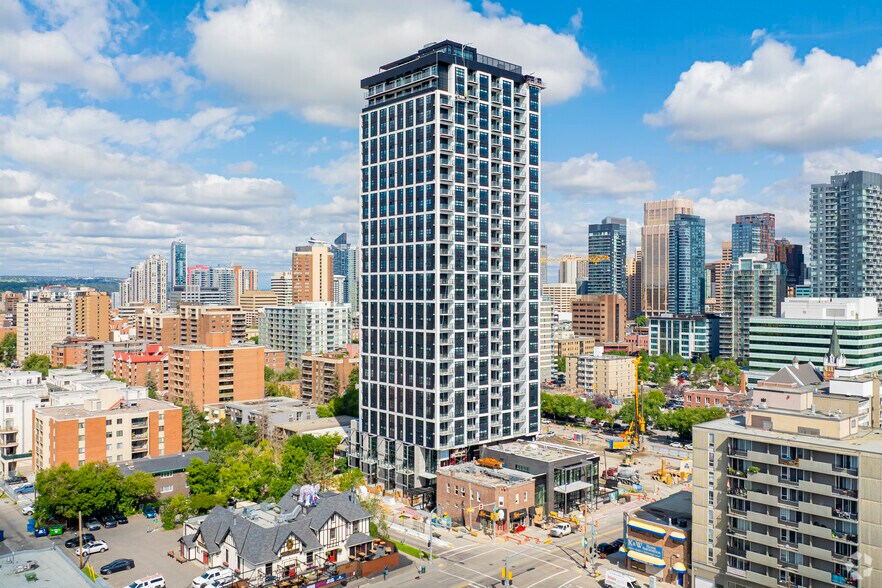 510 15 Av SW, Calgary, AB à louer - Photo de l’immeuble – Image 2 sur 58