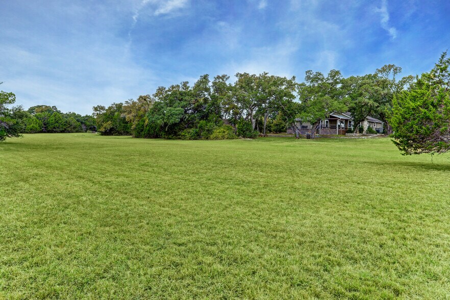 13555 Nutty Brown Rd, Austin, TX à vendre - Photo de l’immeuble – Image 2 sur 17