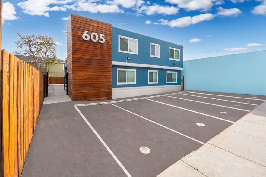 605 San Pablo Ave, Albany, CA à vendre - Photo de l’immeuble – Image 2 sur 15