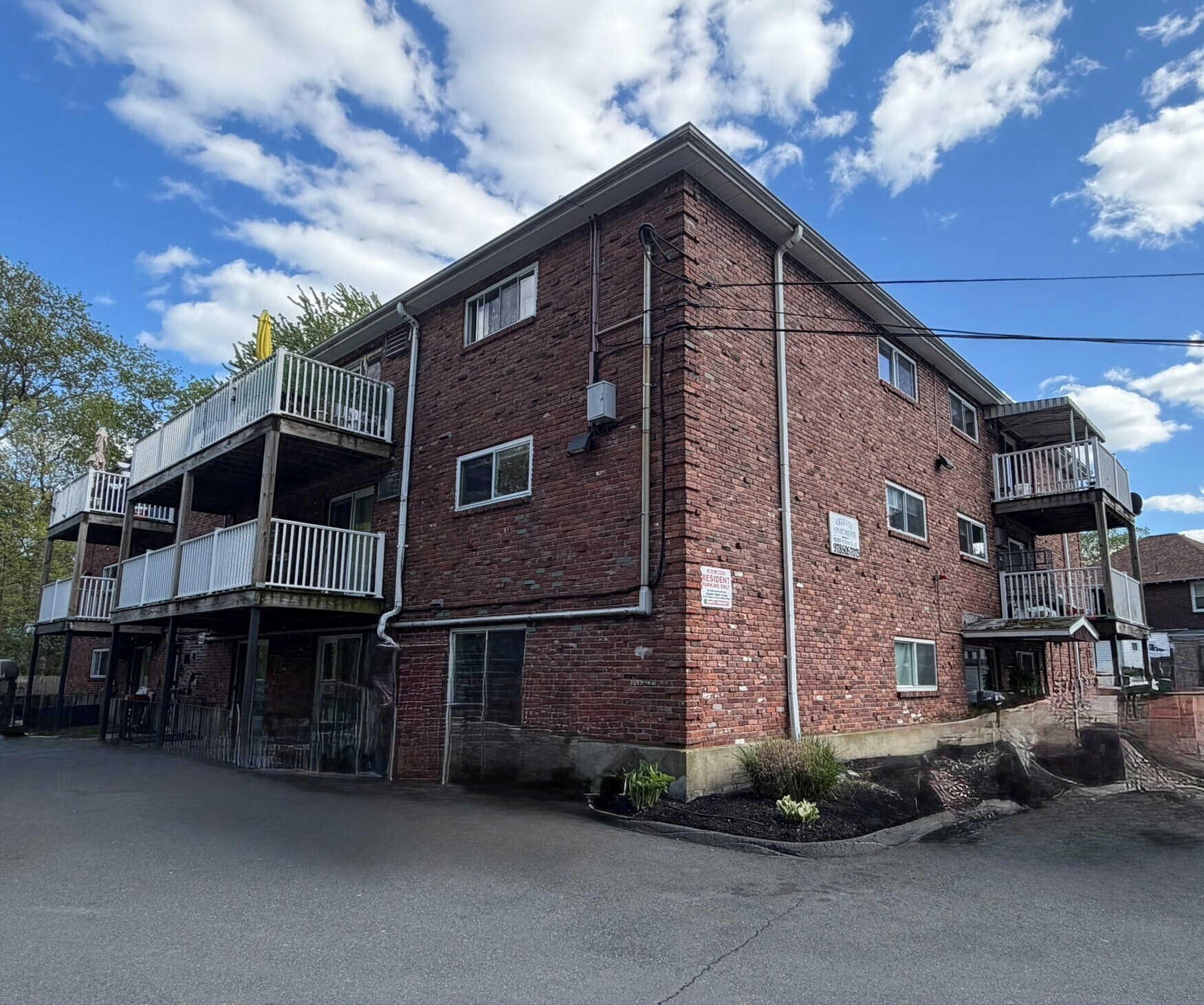 38 Clapp St, Malden, MA à vendre Photo de l’immeuble– Image 1 sur 16