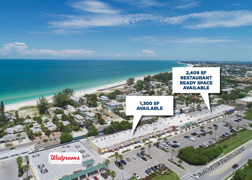 3200-3352 E Bay Dr, Holmes Beach, FL à louer - Photo de l’immeuble – Image 1 sur 5