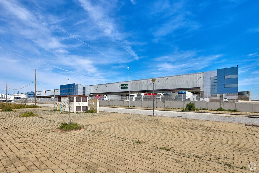 Calle del Parque Logístico, 1 B, Carmona, Sevilla à louer - Photo de l’immeuble – Image 3 sur 11