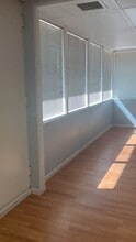1616 E 4th St, Santa Ana, CA à louer - Vidéo sur l’annonce professionnelle 