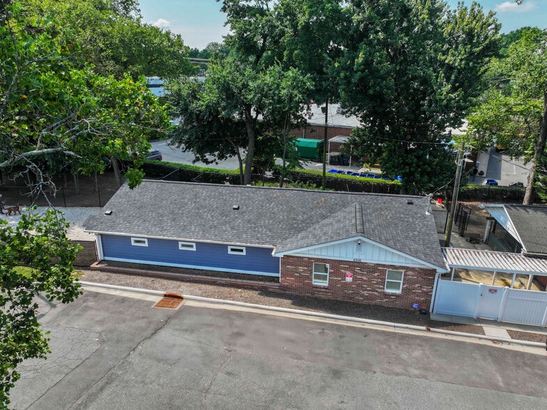 6916 Harrisburg Rd, Charlotte, NC à vendre - Photo de l’immeuble – Image 3 sur 12