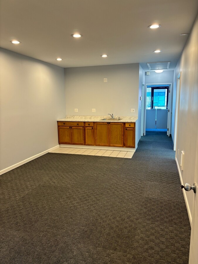1555 Yosemite Ave, San Francisco, CA 94124 - Lot 27 - - Photo intérieure - Image 2 of 4