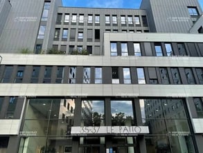 Bureau dans Villeurbanne à louer Photo de l’immeuble– Image 2 sur 11