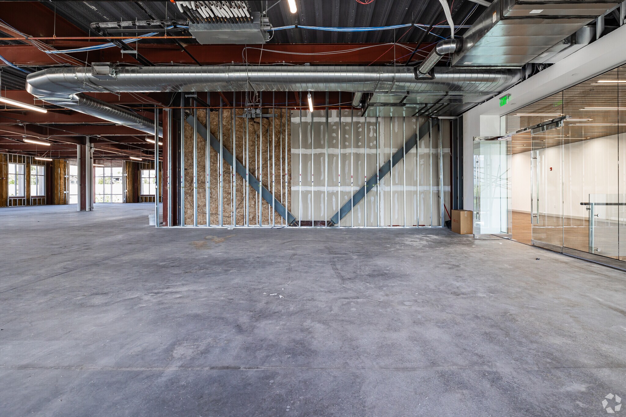 11240 S River Heights Dr, South Jordan, UT à louer Photo intérieure– Image 1 sur 6