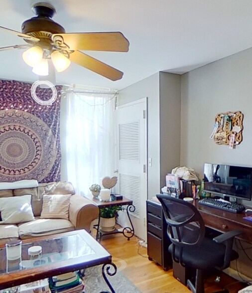 318 5th St, Jersey City, NJ à vendre - Numérisation 3D Matterport – Image 3 sur 40