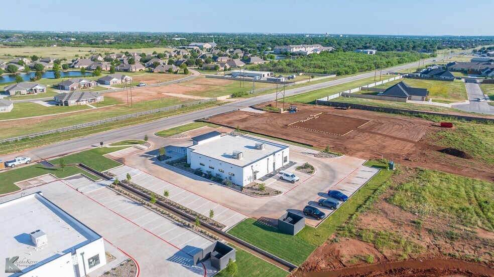 6715 Memorial Dr, Abilene, TX à louer - Photo de l’immeuble – Image 2 sur 6